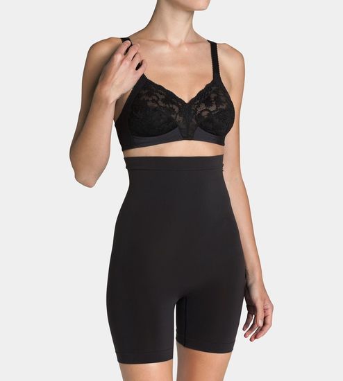 Triumph Delicate Doreen Mittelträger-BH / Full-Cup
