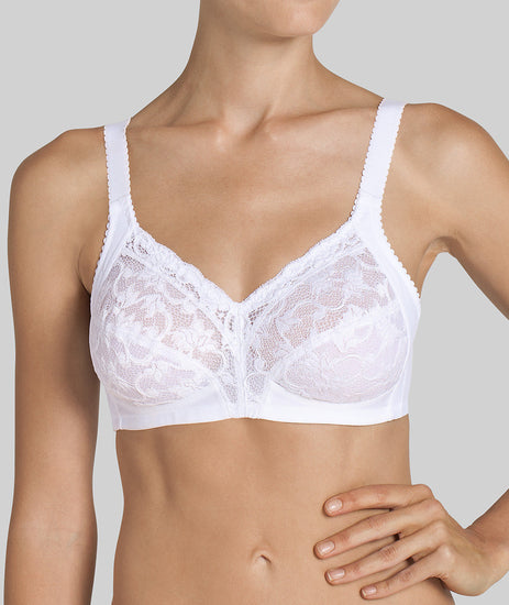 Triumph Delicate Doreen Mittelträger-BH / Full-Cup