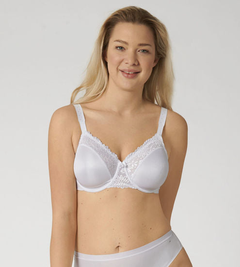 Triumph Ladyform Soft Damen Miederwaren BH kurz Mittelträger mit Bügel weiß