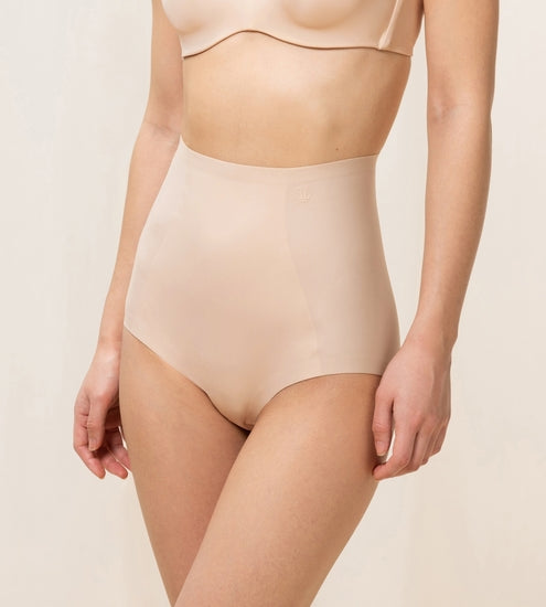 Triumph Medium Shaping Series Highwaist Panty nude beige