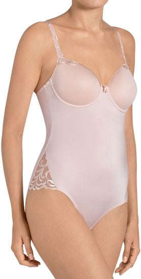 Triumph Modern Finesse Body mit Bügel und Einlage neutral beige