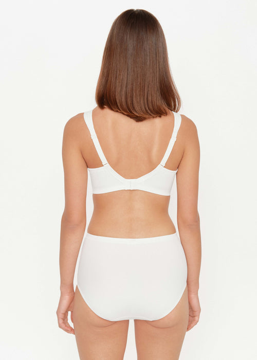 SUSA Slip 631 champagner