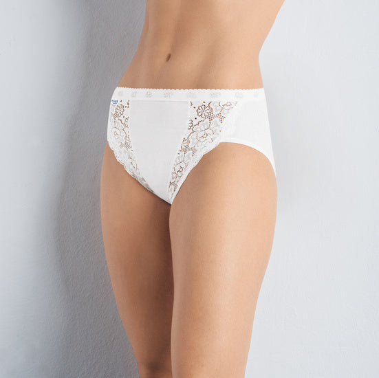 Sloggi Chic Tai white