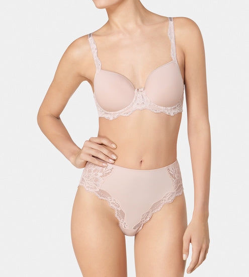 Triumph Amourette Charm Bügel-BH mit Einlage NEUTRAL BEIGE