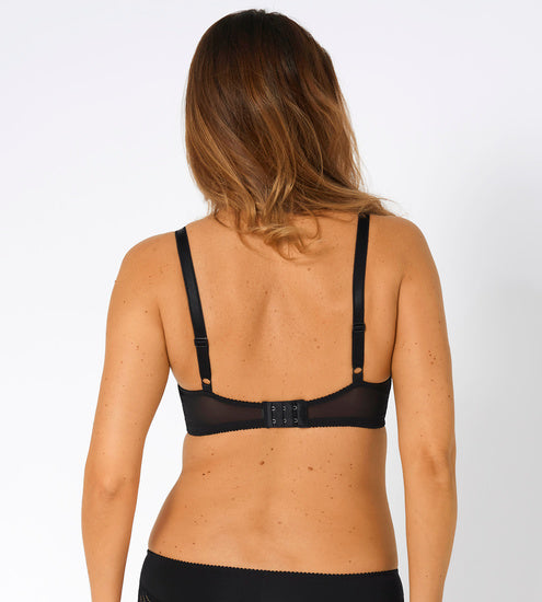 Triumph Amourette Spotlight mit Formbügel, Einlage und Außenträger, schwarz