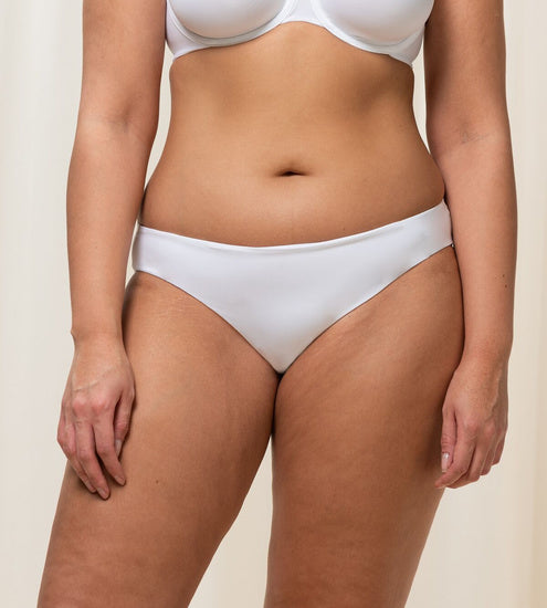 Triumph Body Make-Up Essent Tai weiß