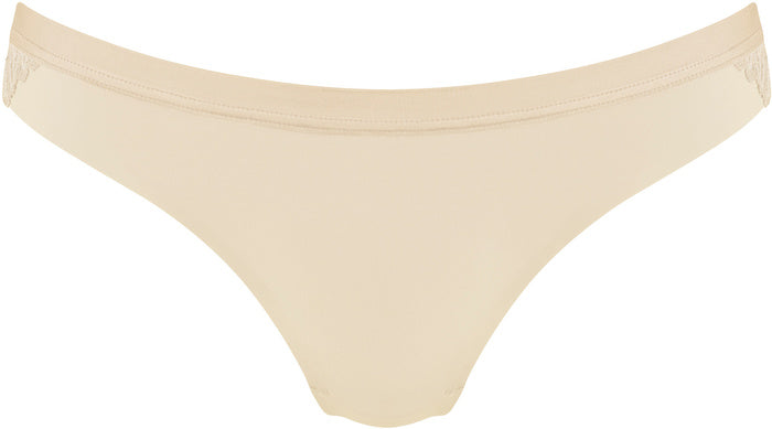 Triumph Briefs Aura Spotlight High Leg string creamy dream