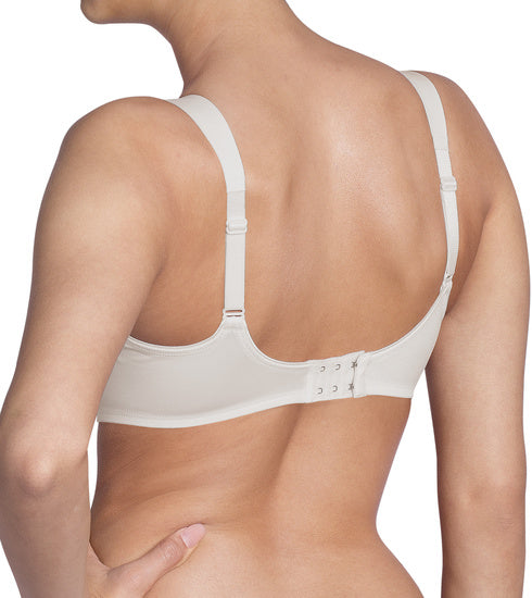 Triumph Essential Minimizer mit Formbügel weiß