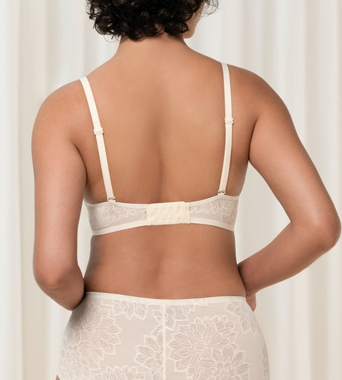 Triumph Fit Smart P01 vanille