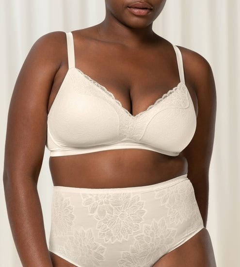 Triumph Fit Smart P01 vanille