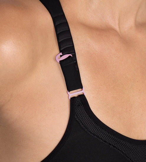 triaction by Triumph Triaction Extreme Lite Mittelträger-BH / Full-Cup schwarz